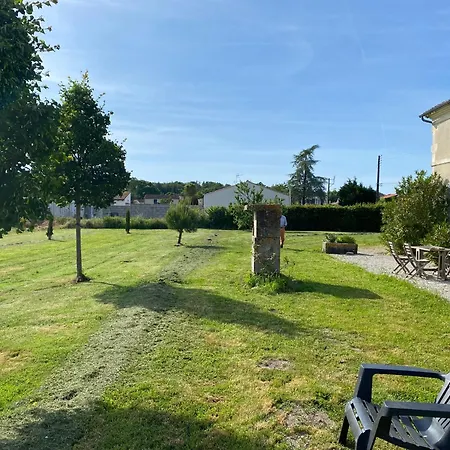 La Grange, De Campagne Proche Benon Et La Rochelle