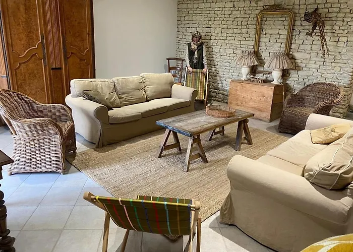 La Grange, De Campagne Proche Benon Et La Rochelle Дом отдыха Saint-Georges-du-Bois (Charente-Maritime)