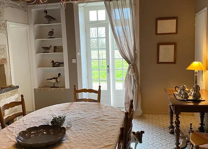 Дом отдыха La Grange, De Campagne Proche Benon Et La Rochelle Saint-Georges-du-Bois (Charente-Maritime)